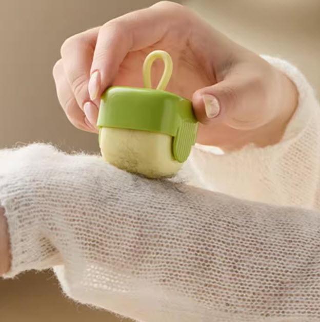 Mini Pet Lint Roller – Reusable, Washable, Portable